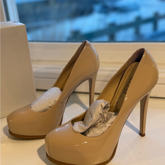Kelsi Dagger Nude Patent Pointed Toe Stiletto Pumps main image 2